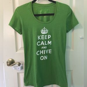 The Chive Keep Calm and Chive On shirt - women’s M - flattering - green & white